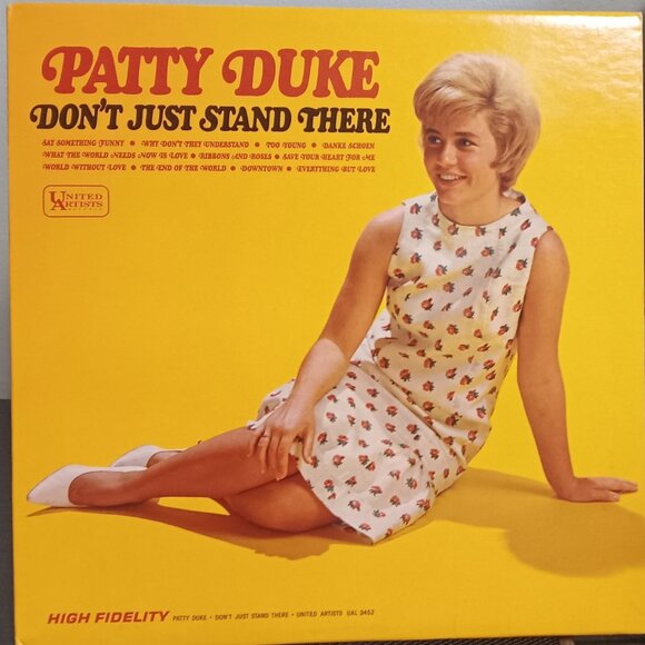 Patty Duke - Don't Just Stand There  - Circa 1965 - Picture 1 of 1
